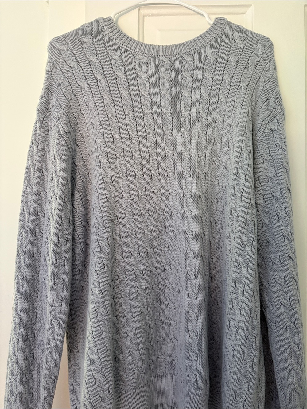 Brandy Melville Light Gray Cable Knit Crewneck Sweater